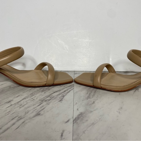 New! Schutz Ully Lo Tan Leather Heeled Sandal 10B - Picture 6 of 13